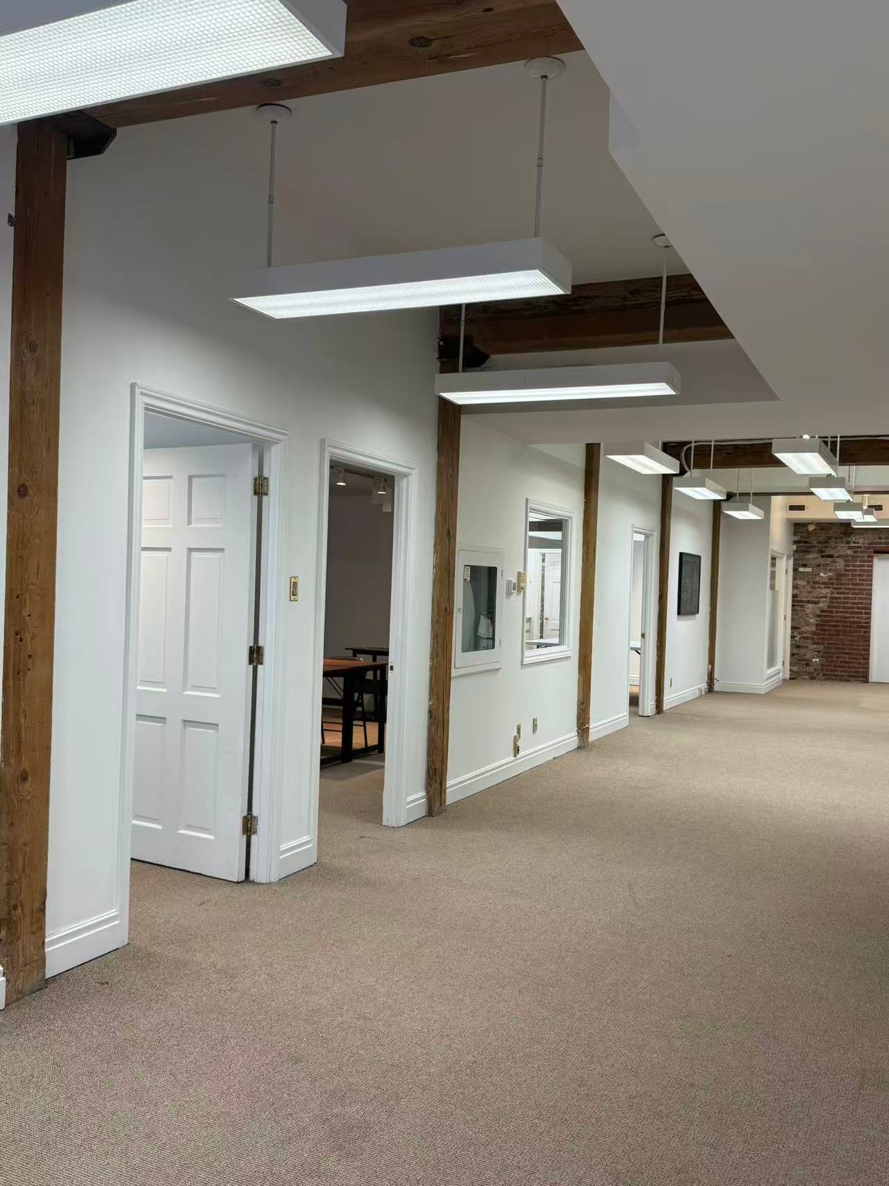 264 Adelaide Glass Meeting Room